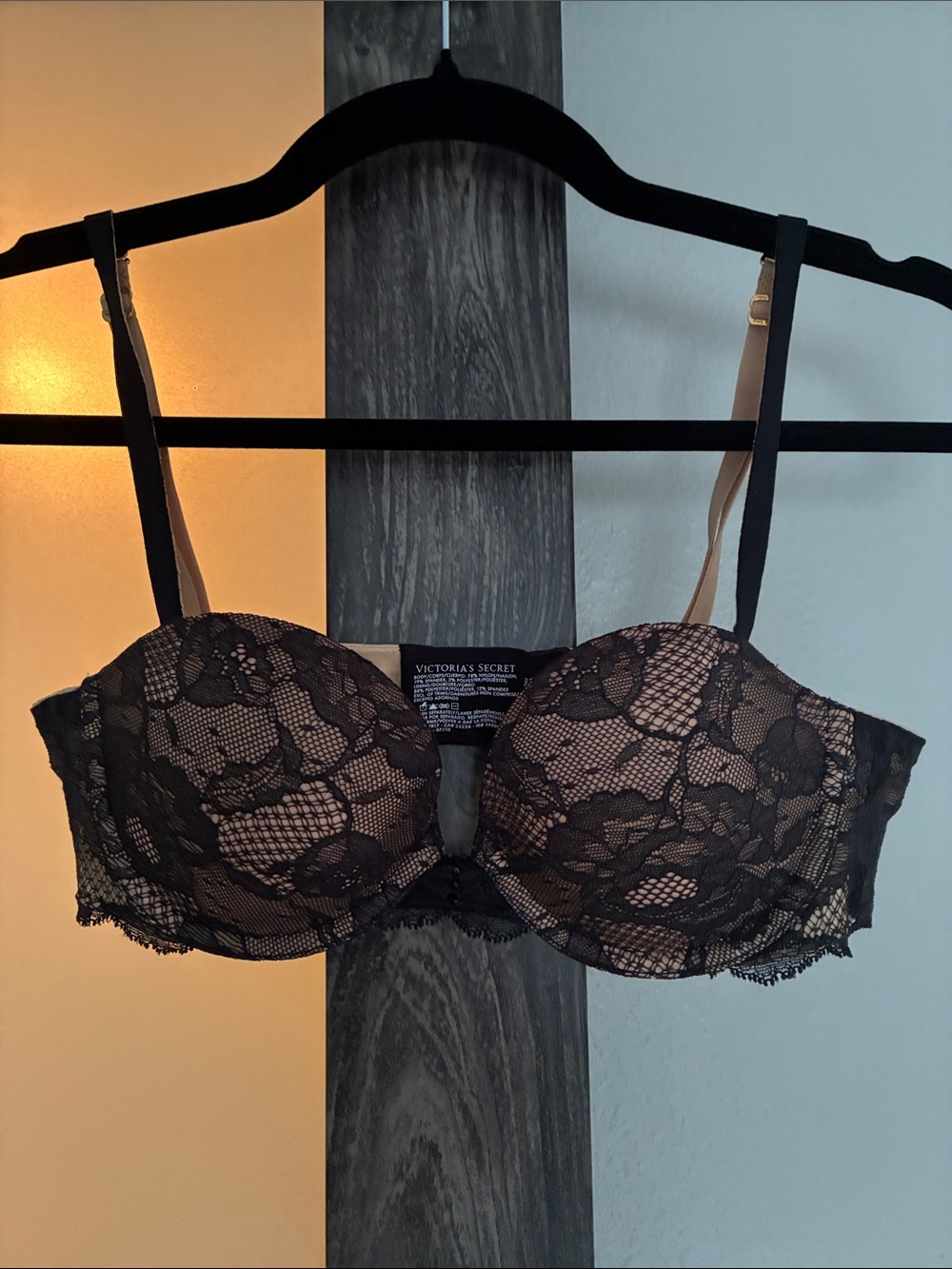Victoria's Secret BioFit Multi-Way Strapless Lace Bra 34A